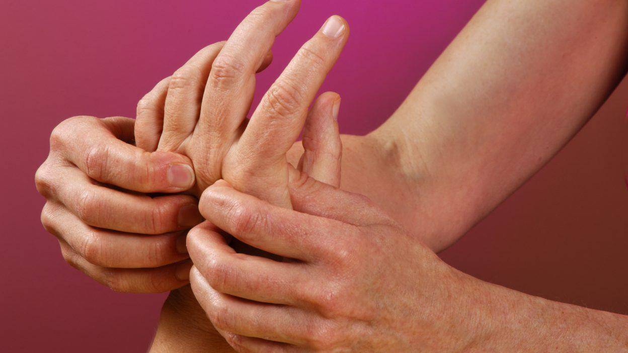 Мерзнут пальцы ног и руки лечение