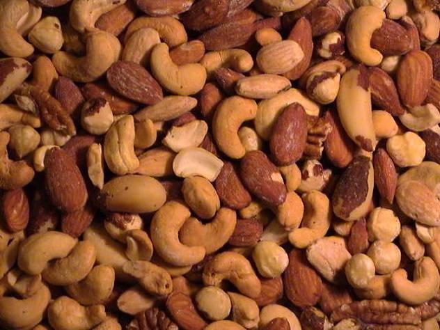 Можно ли есть орехи при гастрите желудка с повышенной кислотностью, при атрофической и эрозивной форме заболевания жкт, кушать ли при обострении и гастродуодените?