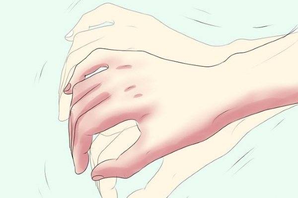 Почему трясутся руки у молодых парней и девушек: причины, симптомы, как лечить