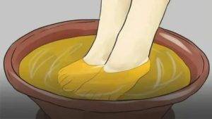 Как парить ноги ребенку с горчицей — подготовка и проведение процедуры