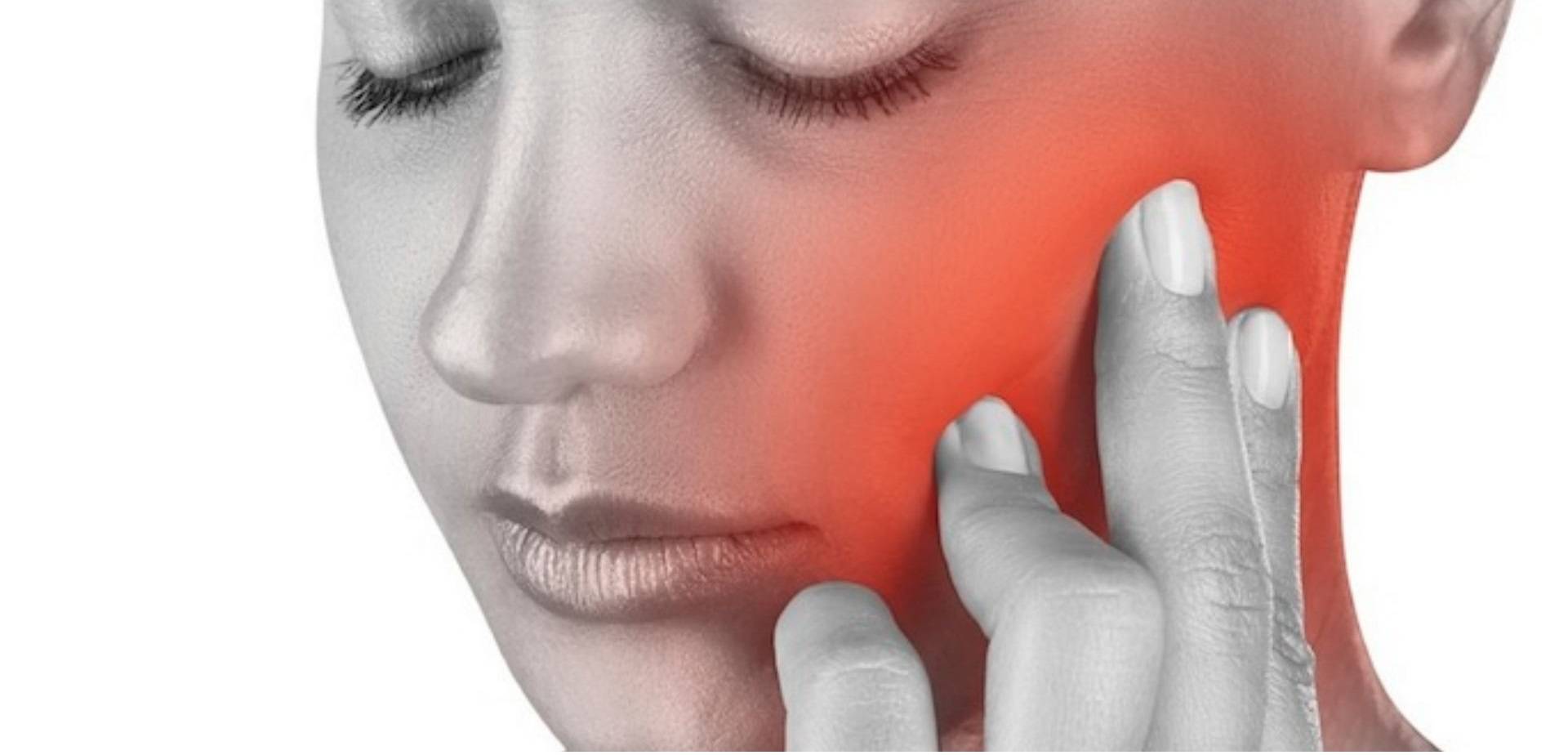 Щелкает челюсть при открытии рта – причины и лечение