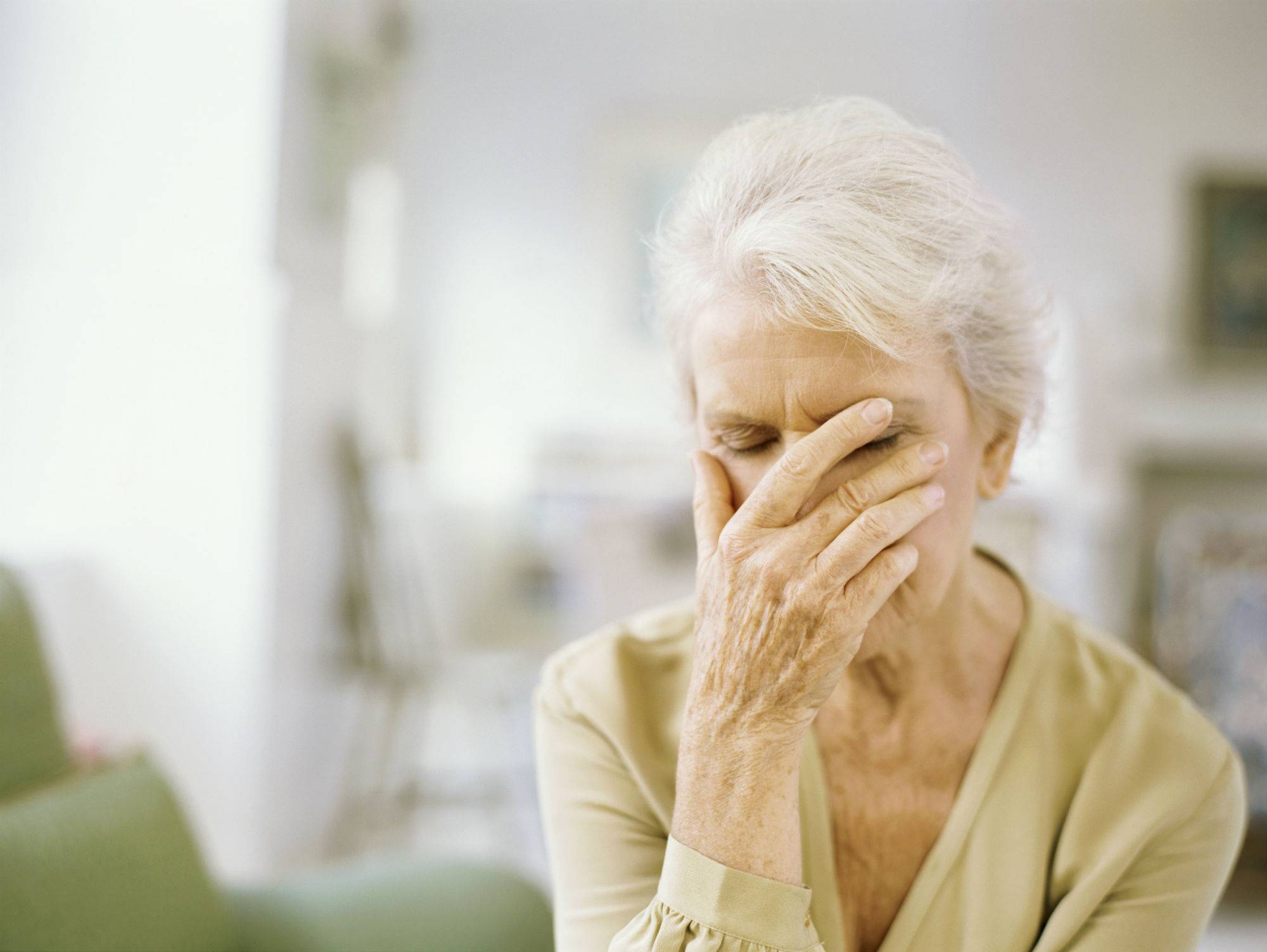 Старческая деменция - симптомы и лечение в пансионатах