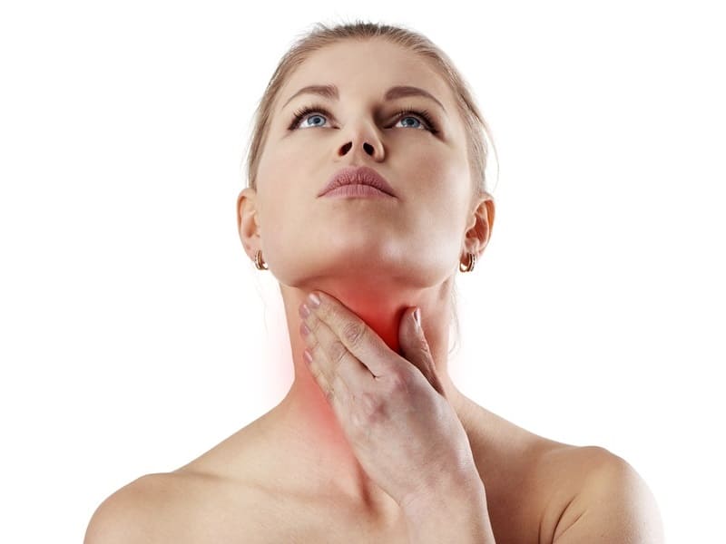 «проверь щитовидку»: когда бить тревогу и что делать — wonderzine