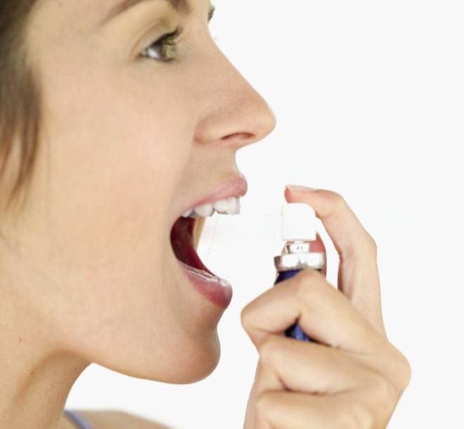 Запах после удаления зуба мудрости (из лунки): симптомы, причины, что делать, методы устранения