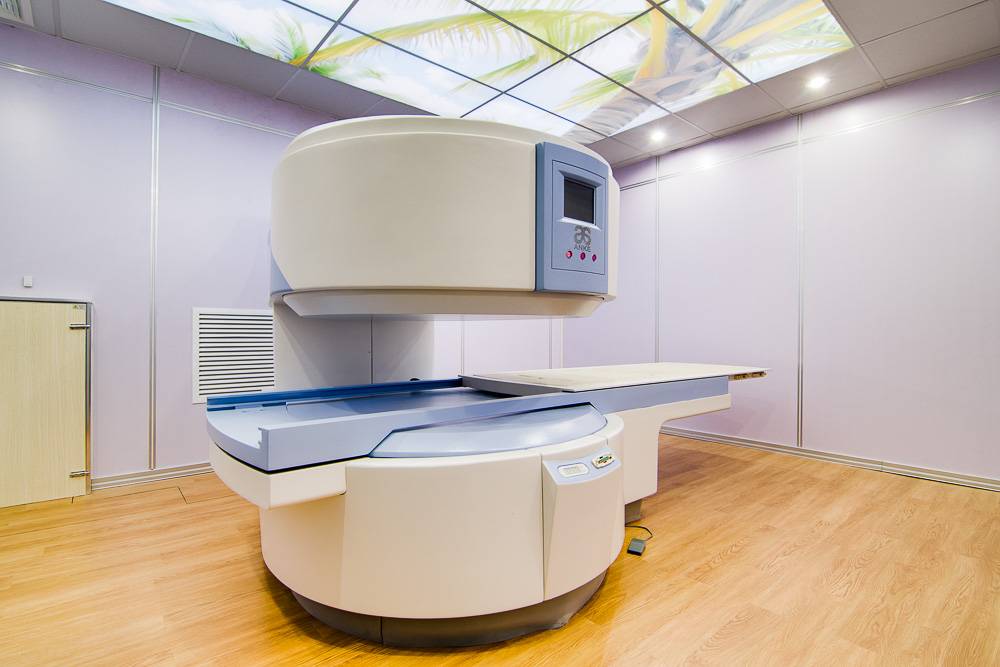 Какой аппарат мрт лучше и чем они отличаются, характеристики томографов
