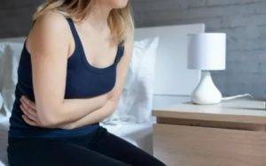 Может ли при климаксе тошнить: причины появления симптомов и как с ними бороться + бывает ли при менопаузе головокружение