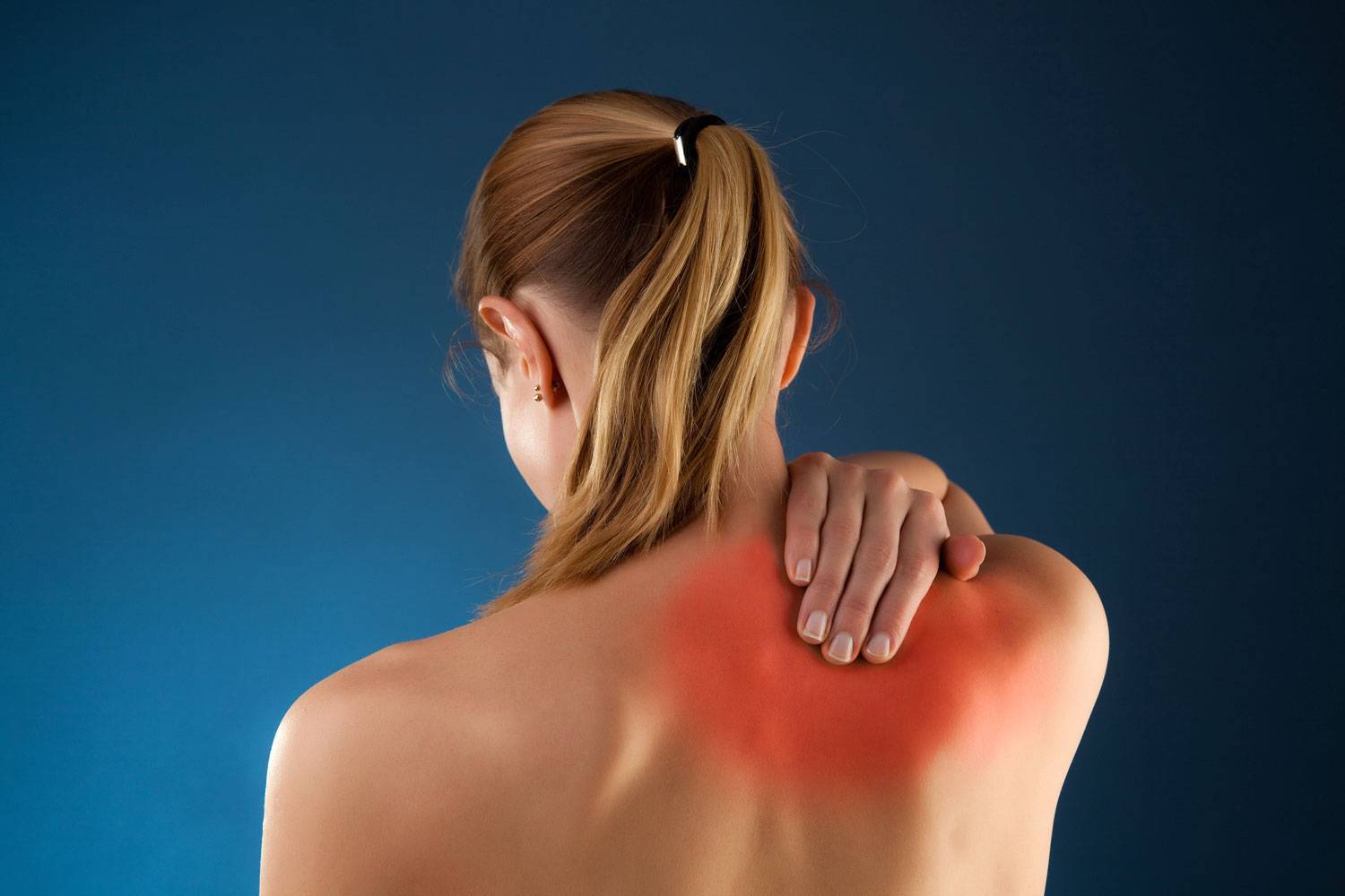 Болят мышцы шеи (сбоку, сзади, с воротниковой зоны): лечение, что делать