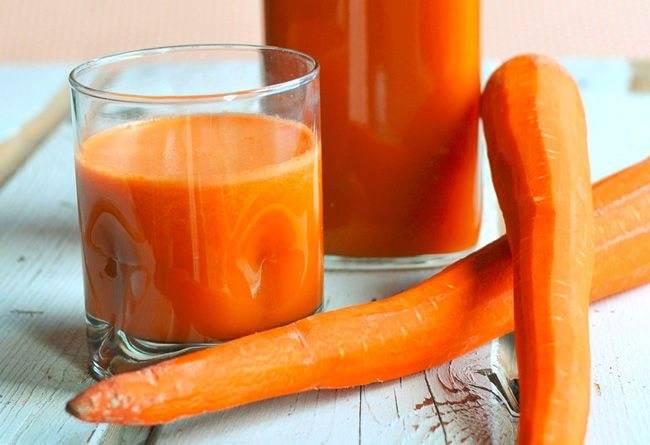 Морковный сок при гастрите с повышенной кислотностью: как принимать?