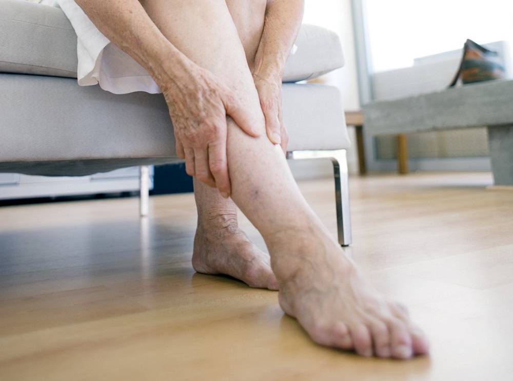 Мышечные боли в ногах выше, ниже колена: причины и лечение, что делать?