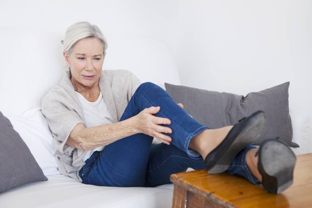 Лечение судорог ног и рук у пожилых людей