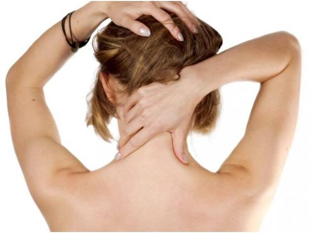Болит шея сзади: причины появления боли, лечение