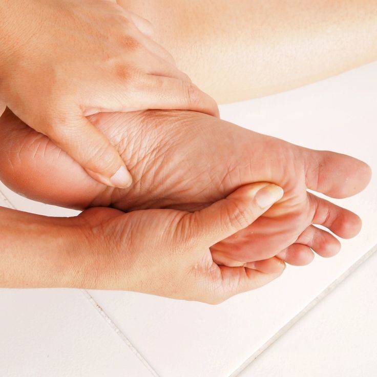 Покалывание в стопах ног причины лечение